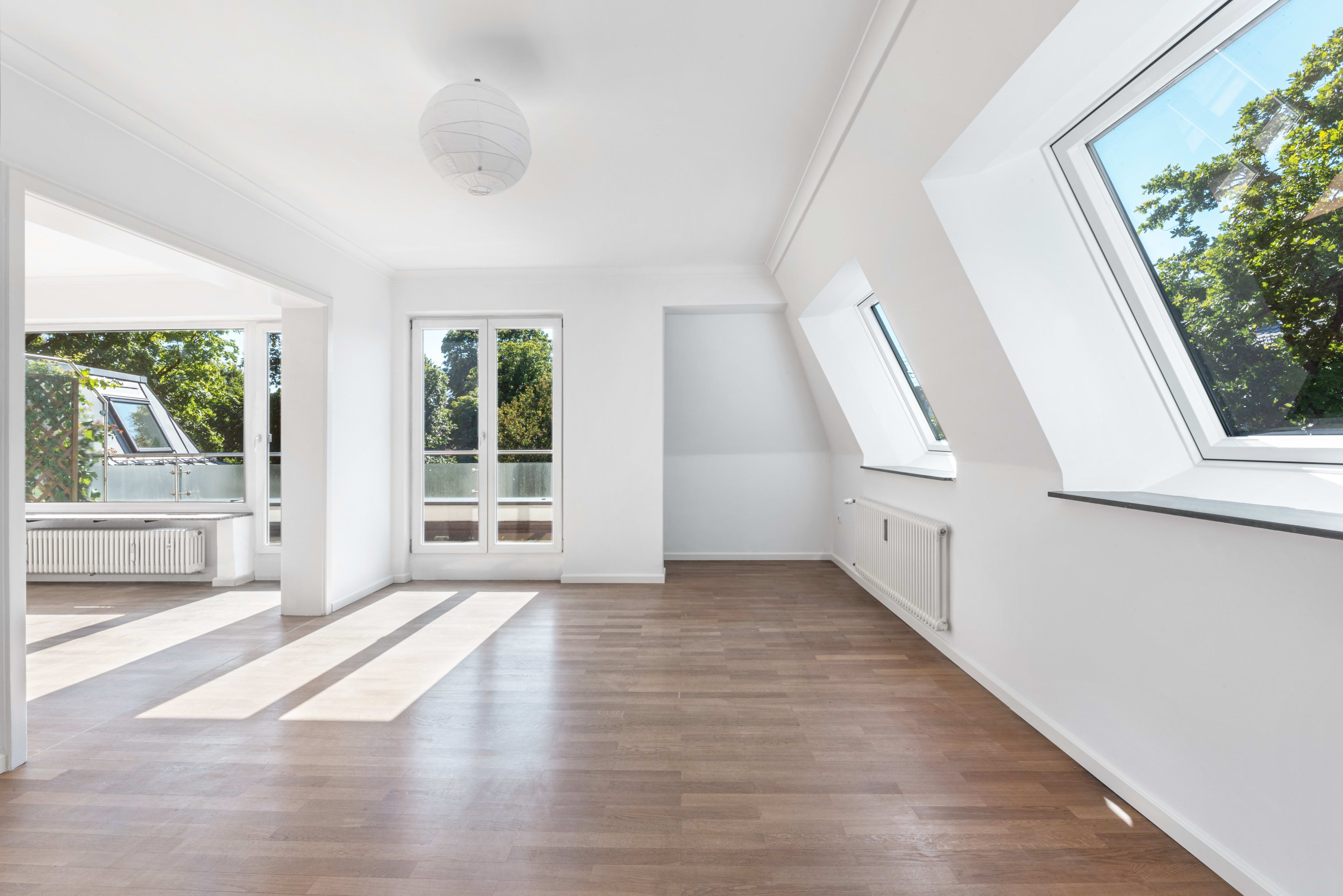 Lichtdurchflutete Zimmer Wohnung Mit S Dterrasse