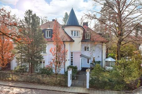 Lichte 3-Zimmer-Gartenwohnung mit moderner Ausstattung in ruhiger, grüner Bestlage