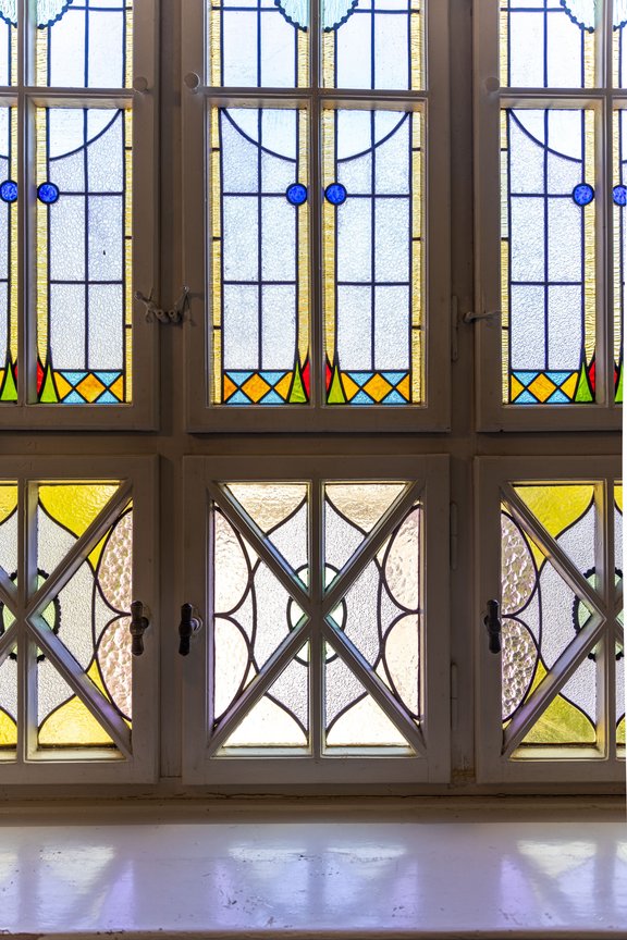 Historical details from the Art Nouveau era