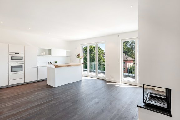 Wohnbereich mit Kamin