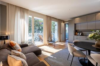 Luxurious 2-bedroom residence in "THE SEVEN" with 24/7 concierge service and a spa, in a prime location on Gärtnerplatz