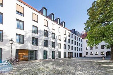 Moderne 3-Zimmer-Wohnung an nobler Adresse im Herzen Münchens