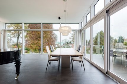 Breathtaking glass fronts