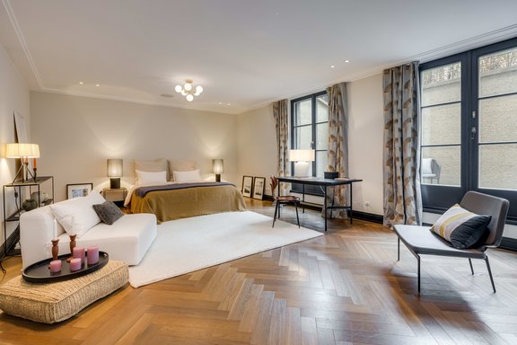 Self-contained guest apartment