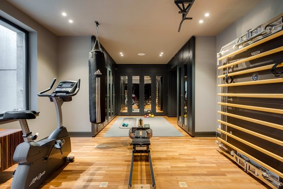 Spacious, bright fitness area