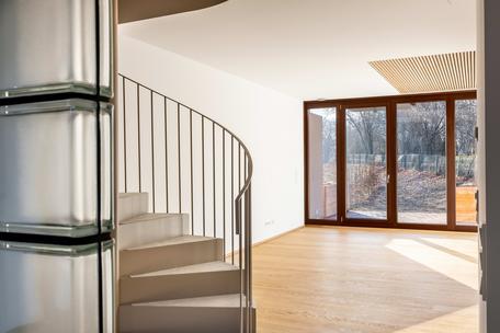 New build: Modern corner house on Lake Starnberg