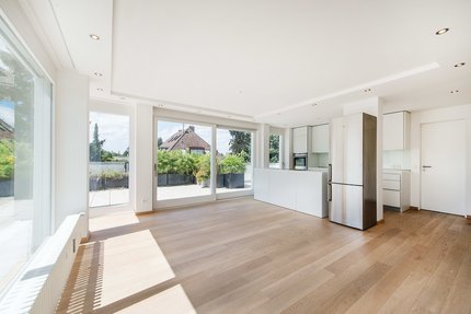 Dining area with kitchen