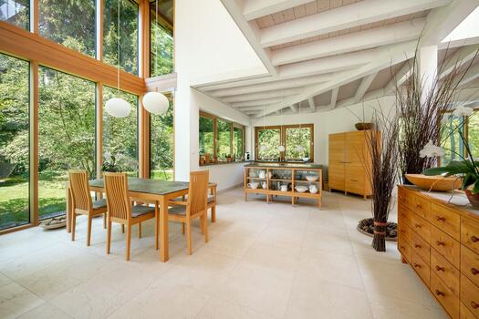 Dining area with headroom