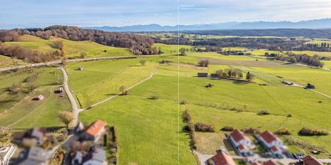 Natural dream location near Ammersee: 1,000 m² building plot for a semi-detached house with mountain views