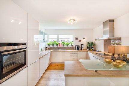 Nolte Maßeinbauküche mit modernster Technik