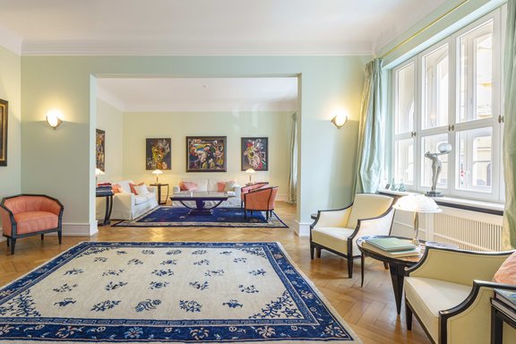 Spacious living area