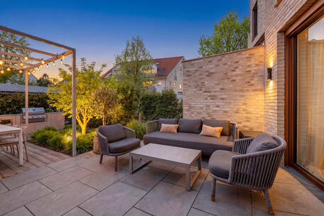 A Rarity for Aesthetes: A Like-New Designer Townhouse in Quiet, Idyllic Gern