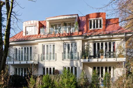 Sonnige 3,5-Zimmer-Dachterrassenwohnung mit sehr geschmackvoller Ausstattung