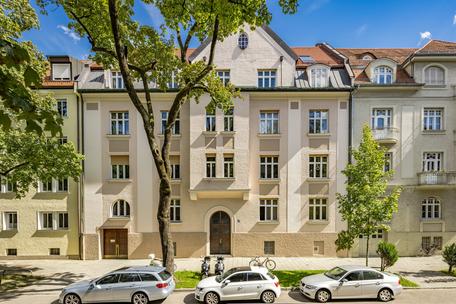 Spektakuläre Loft-Etage mit separatem Apartment in Jugendstil-Altbau