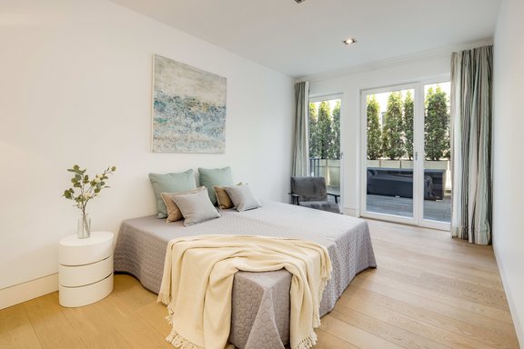 Children's/guest room