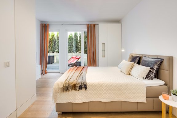 Children's/guest room