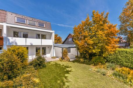 Stylishly modernized family home with energy-efficient furnishings