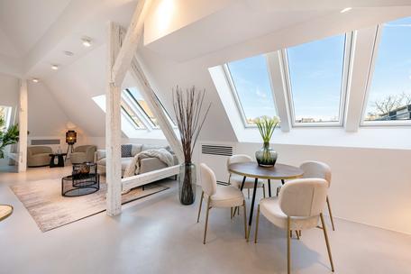 Stylish 3-room maisonette with roof terrace and loft flair near Elisabethmarkt