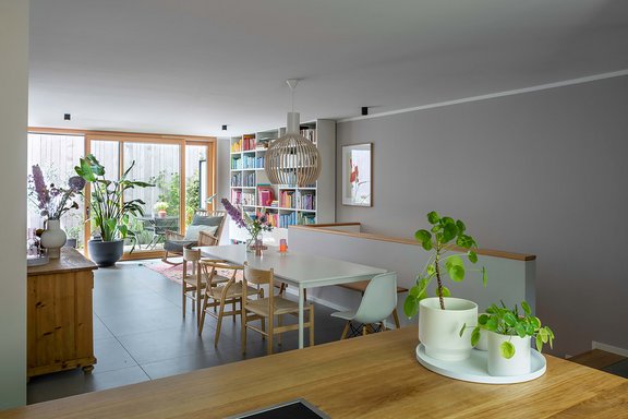 Dining area with view to the terrace