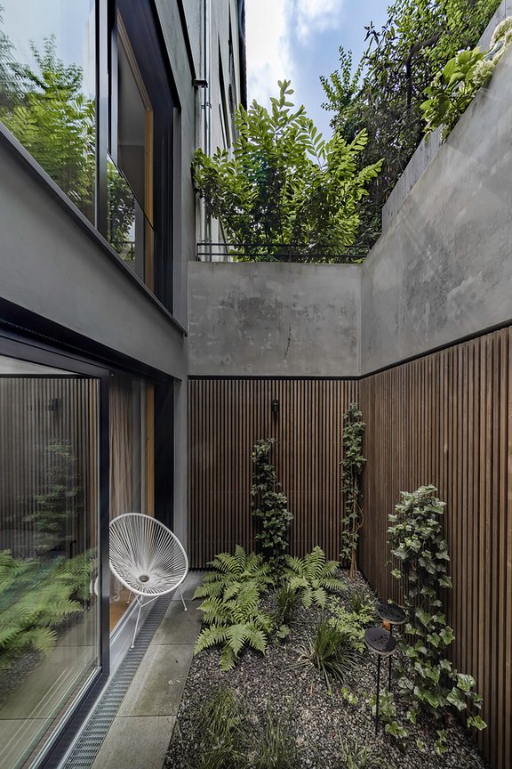 Comfortably designed atrium