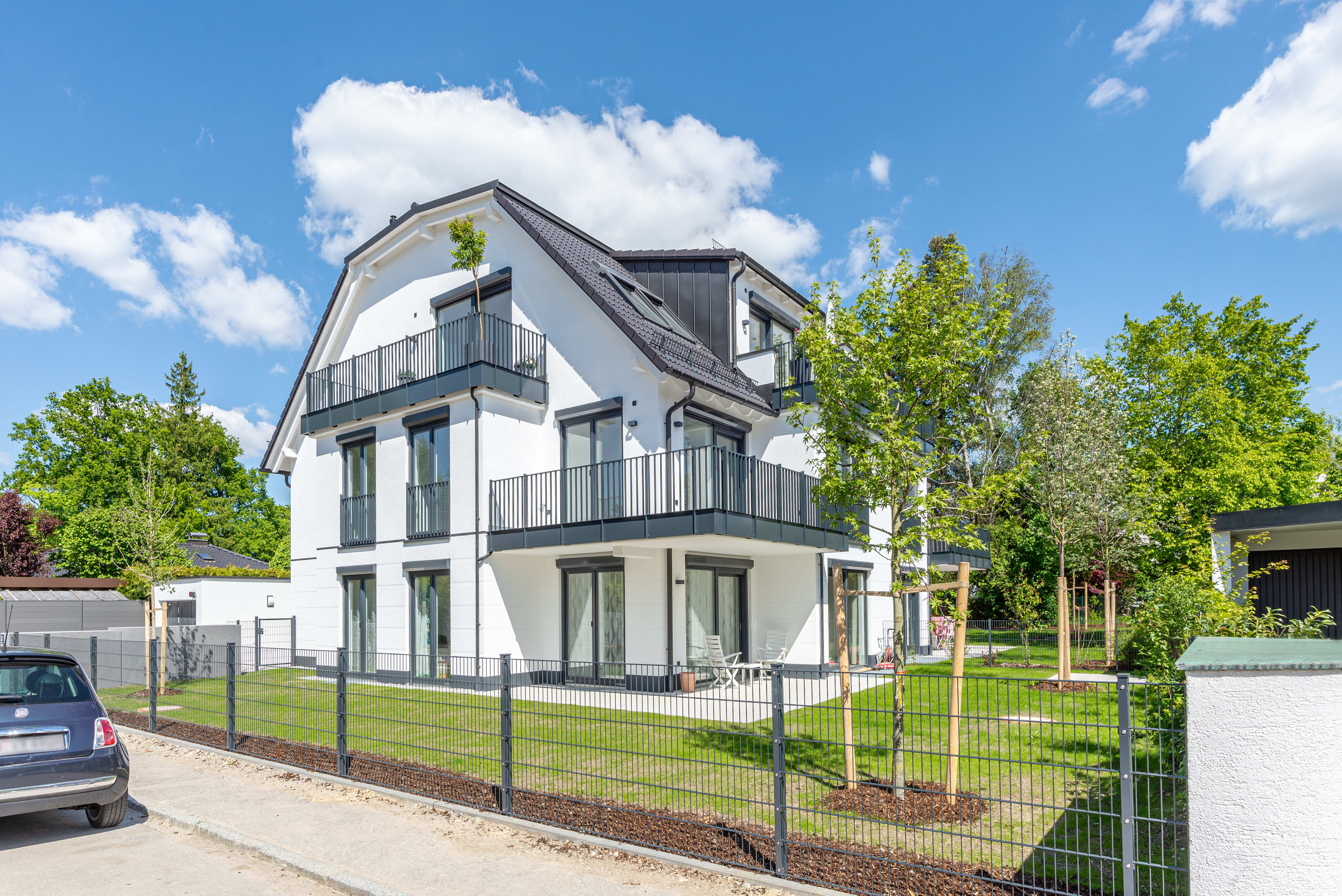 Stylische 4-Zimmer-Wohnung Mit Balkon Zum Erstbezug