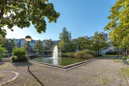 Well-kept residential complex with park-like green areas