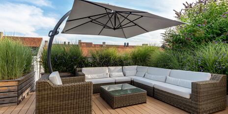 "Therese": Exquisite penthouse with a rooftop garden, concierge service, and 2 XL parking spaces