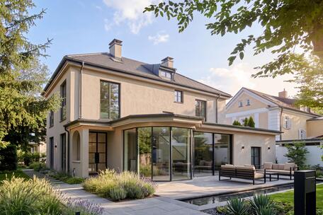 A dream location for the renovation and expansion of a historic villa