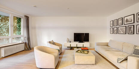 Available starting in January 2027: Stylish 3-room city apartment with a balcony