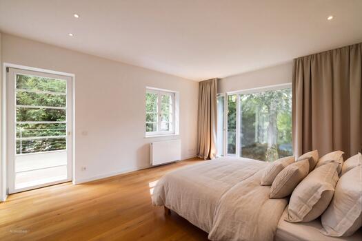 Masterbedroom mit Terrasse