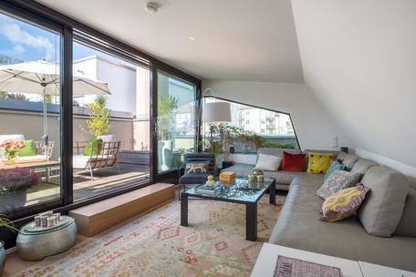 Hidden gem in the heart of Maxvorstadt: modern townhouse in a quiet courtyard location