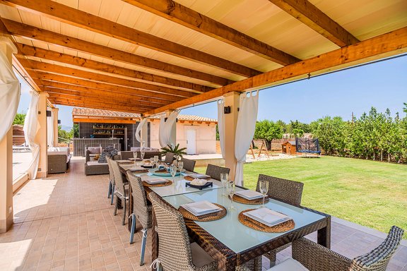 Dining area with a view of the children's playground