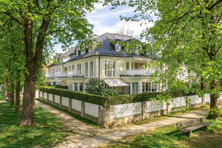 Single-level villa: 316 m² to renovate, with the potential for a granny flat