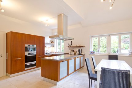 Hochwertige Einbauküche