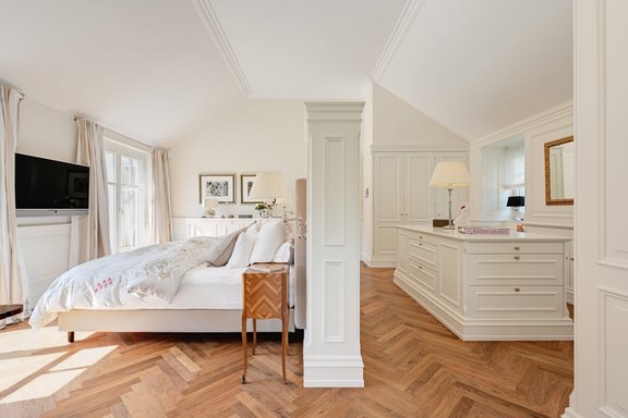 Master area with ensuite bathroom