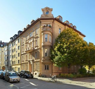 Entrance apartment house Munich